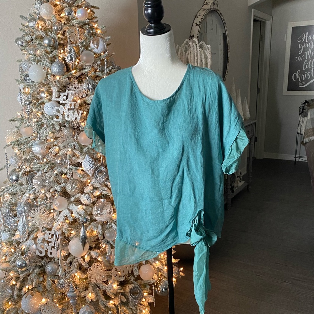 Belle France Linen & Silk Top
